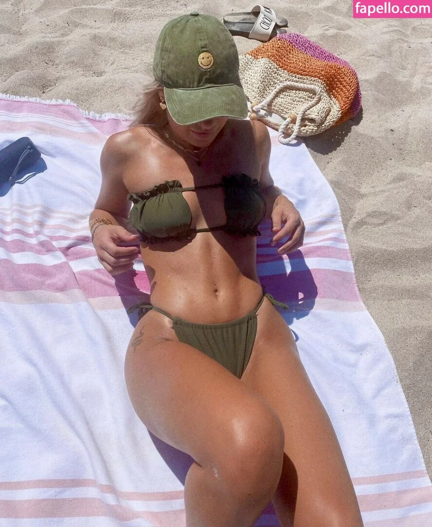 kyliefoland Onlyfans Photo Gallery 