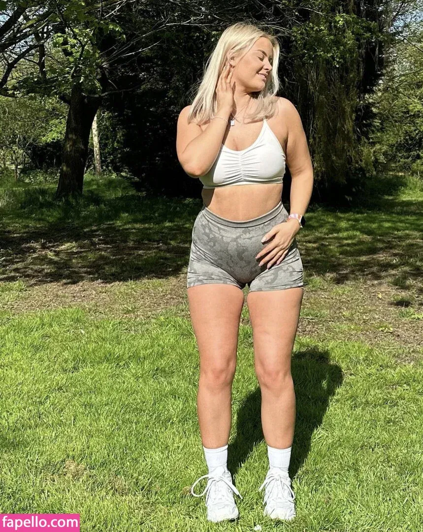 Charlie Smith Onlyfans Photo Gallery 