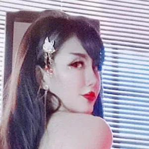 Kouryam Onlyfans Photo Gallery 