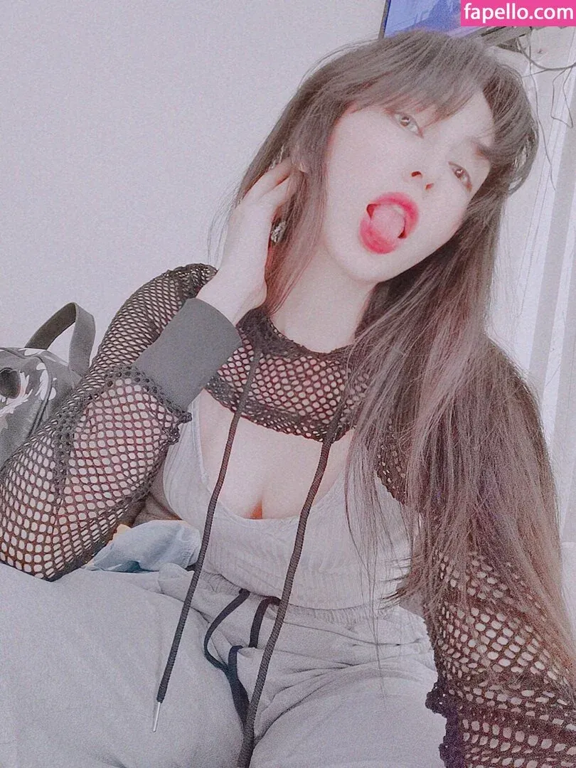 Kouryam Onlyfans Photo Gallery 