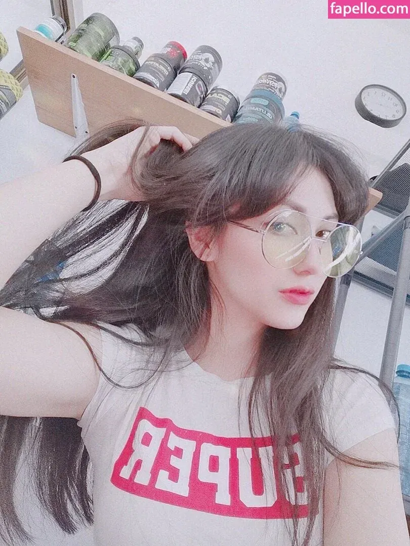 Kouryam Onlyfans Photo Gallery 