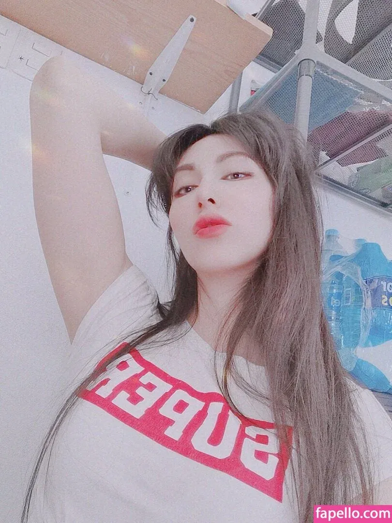 Kouryam Onlyfans Photo Gallery 