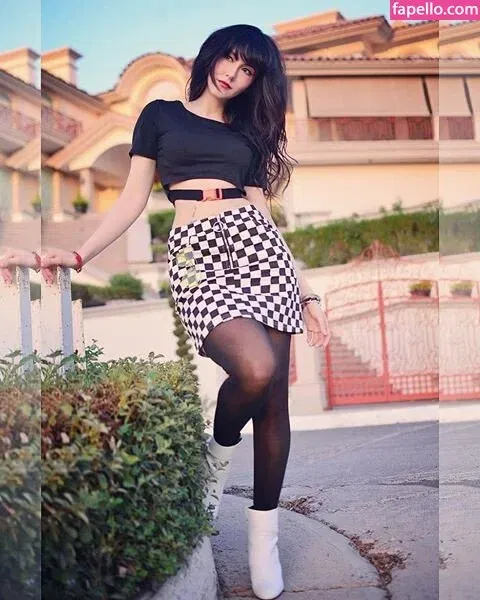 Kouryam Onlyfans Photo Gallery 