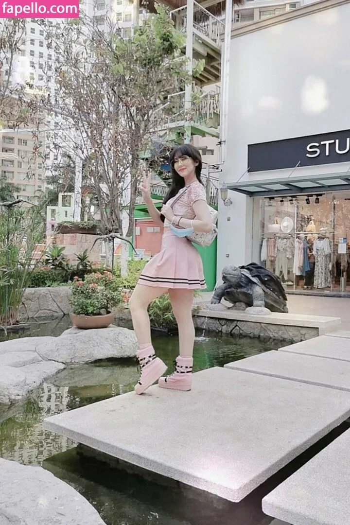 Kouryam Onlyfans Photo Gallery 