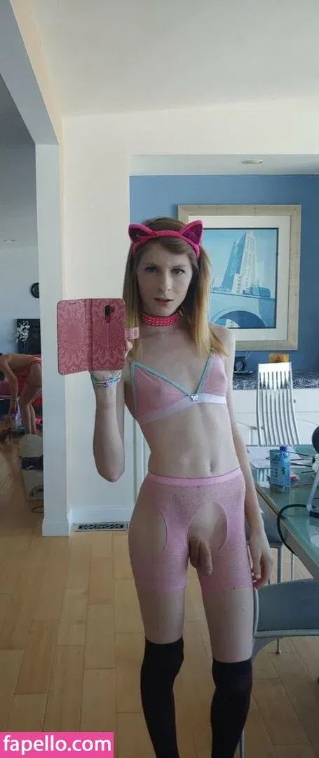 Ally Sparkles Onlyfans Photo Gallery 