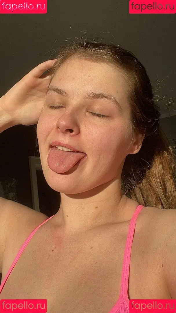Sandy.Prehm Onlyfans Photo Gallery 