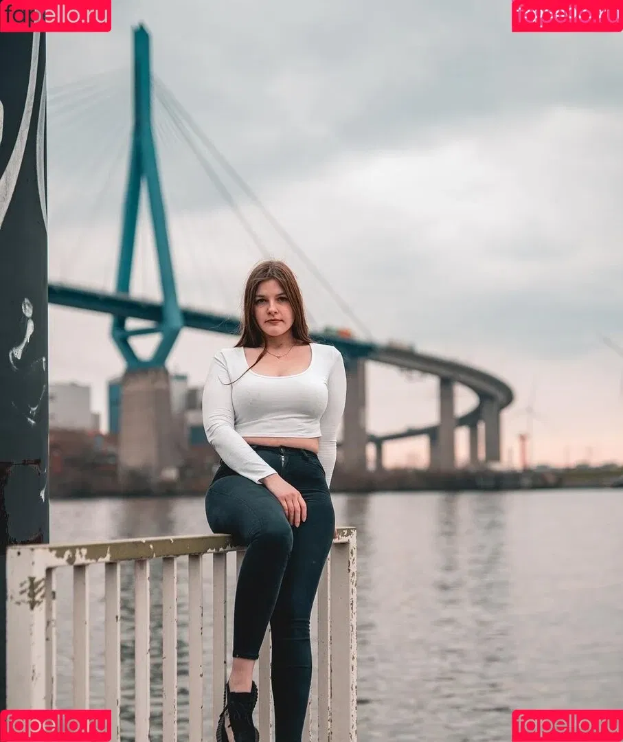 Sandy.Prehm Onlyfans Photo Gallery 