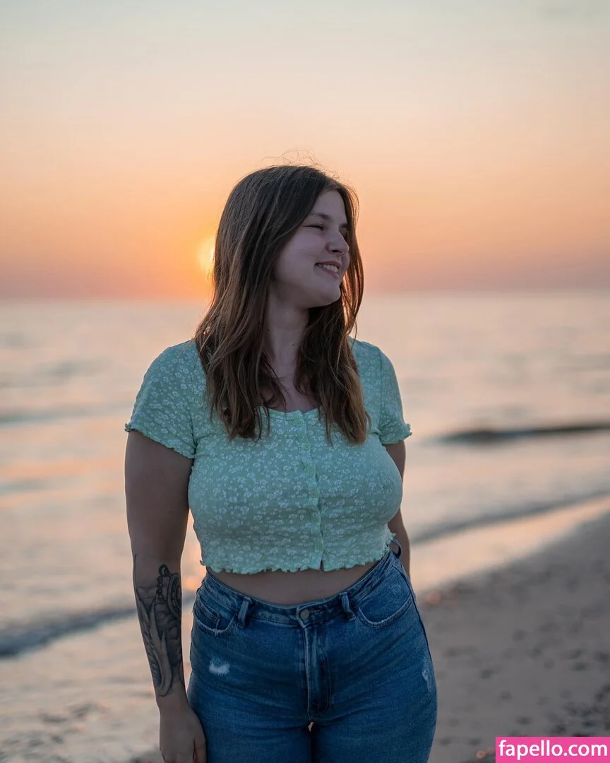 Sandy.Prehm Onlyfans Photo Gallery 