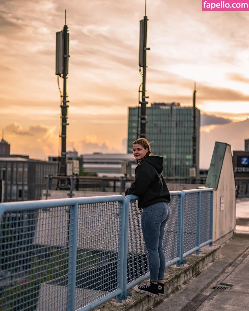 Sandy.Prehm Onlyfans Photo Gallery 