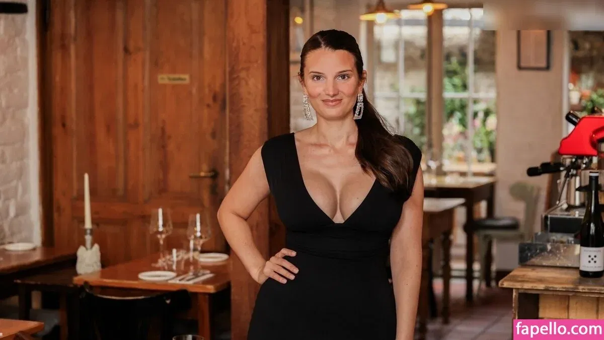 Selin Bozkurt Onlyfans Photo Gallery 