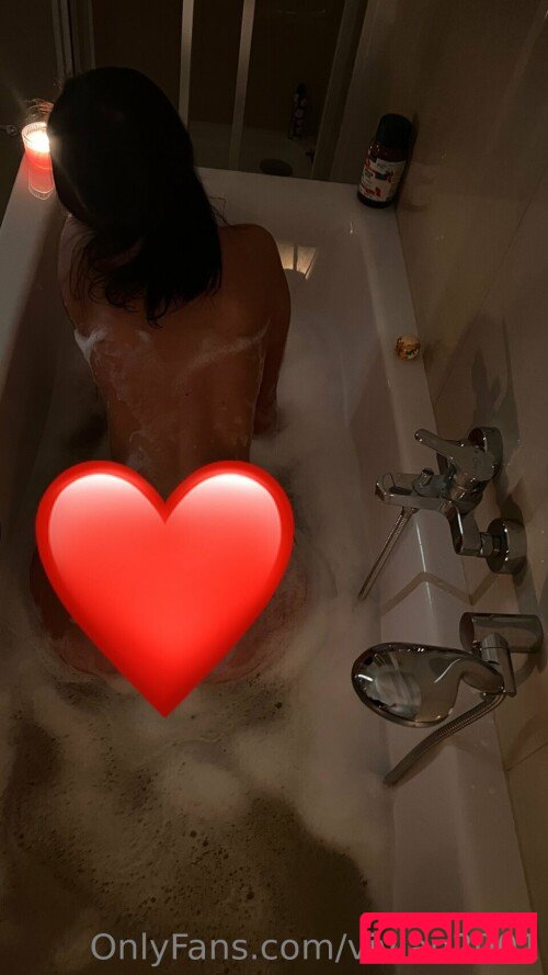 Darline Vivian Nude Onlyfans Photo 17