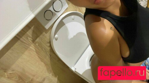 kaarlitaa20 Nude Onlyfans Photo 19