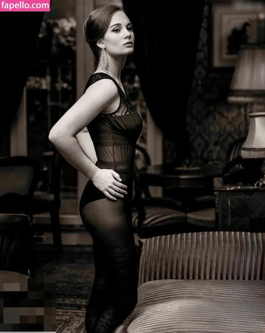 ann.cornel Onlyfans Photo Gallery 