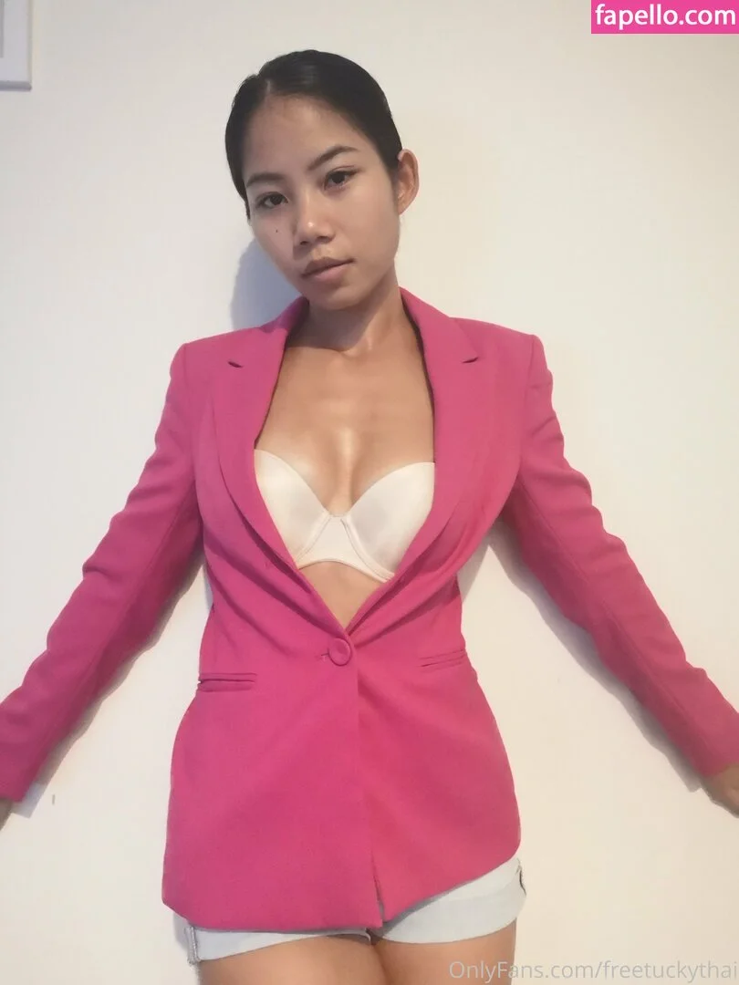 freetuckythai Onlyfans Photo Gallery 