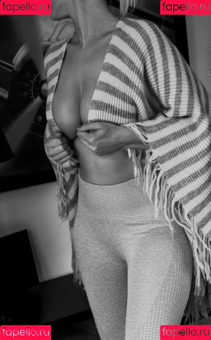 Milf gerdaonly Onlyfans Photo Gallery 