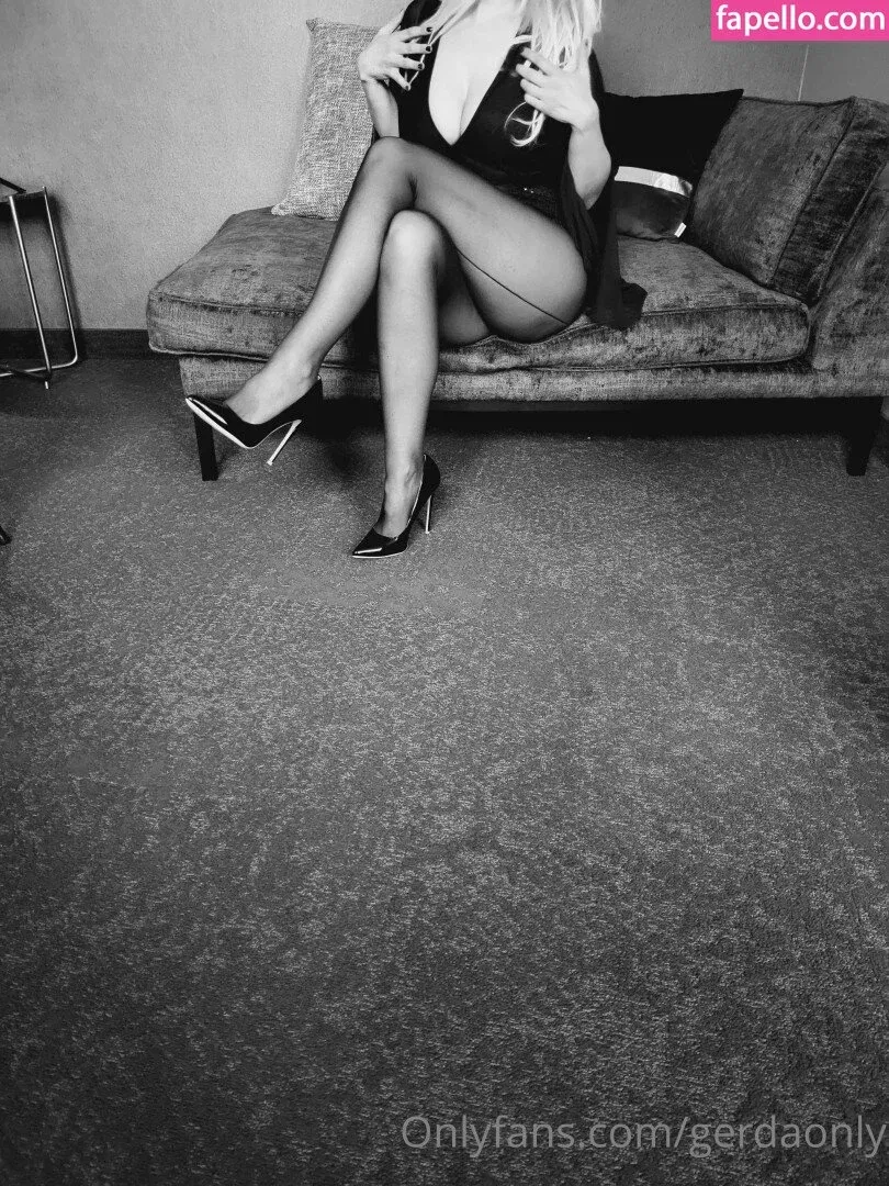 Milf gerdaonly Onlyfans Photo Gallery 