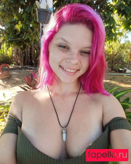 Dila Han?m Nude Onlyfans Photo 6