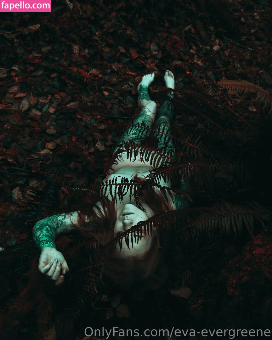 eva-evergreene Onlyfans Photo Gallery 