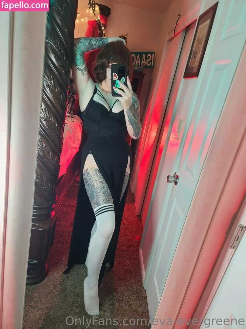 eva-evergreene Onlyfans Photo Gallery 