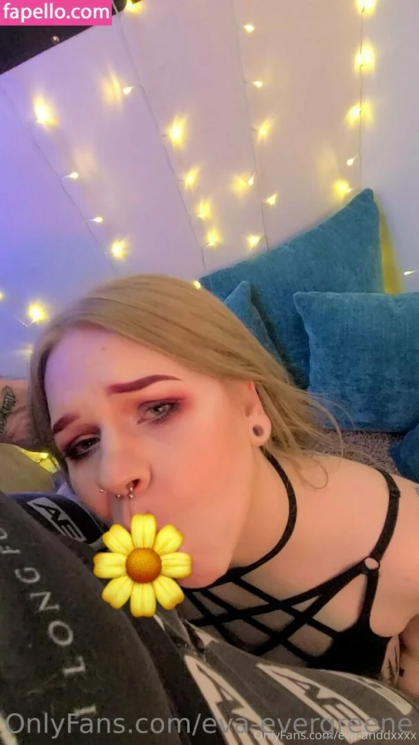 eva-evergreene Onlyfans Photo Gallery 