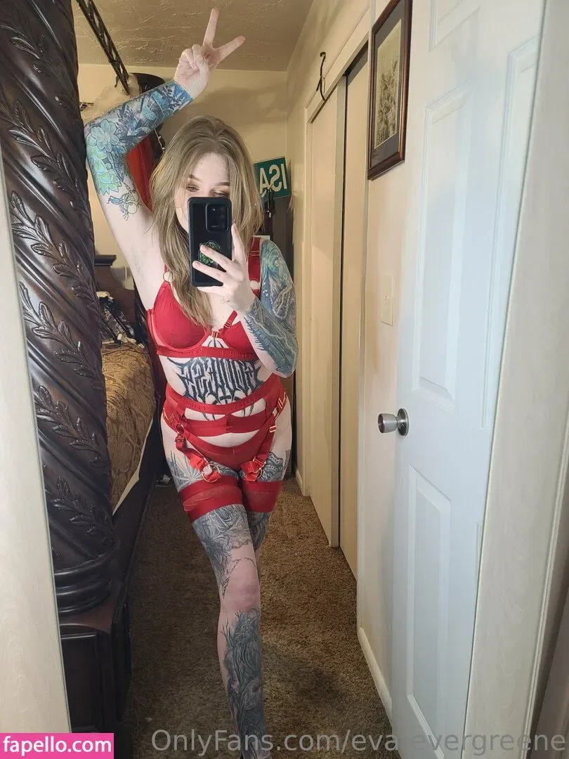 eva-evergreene Onlyfans Photo Gallery 