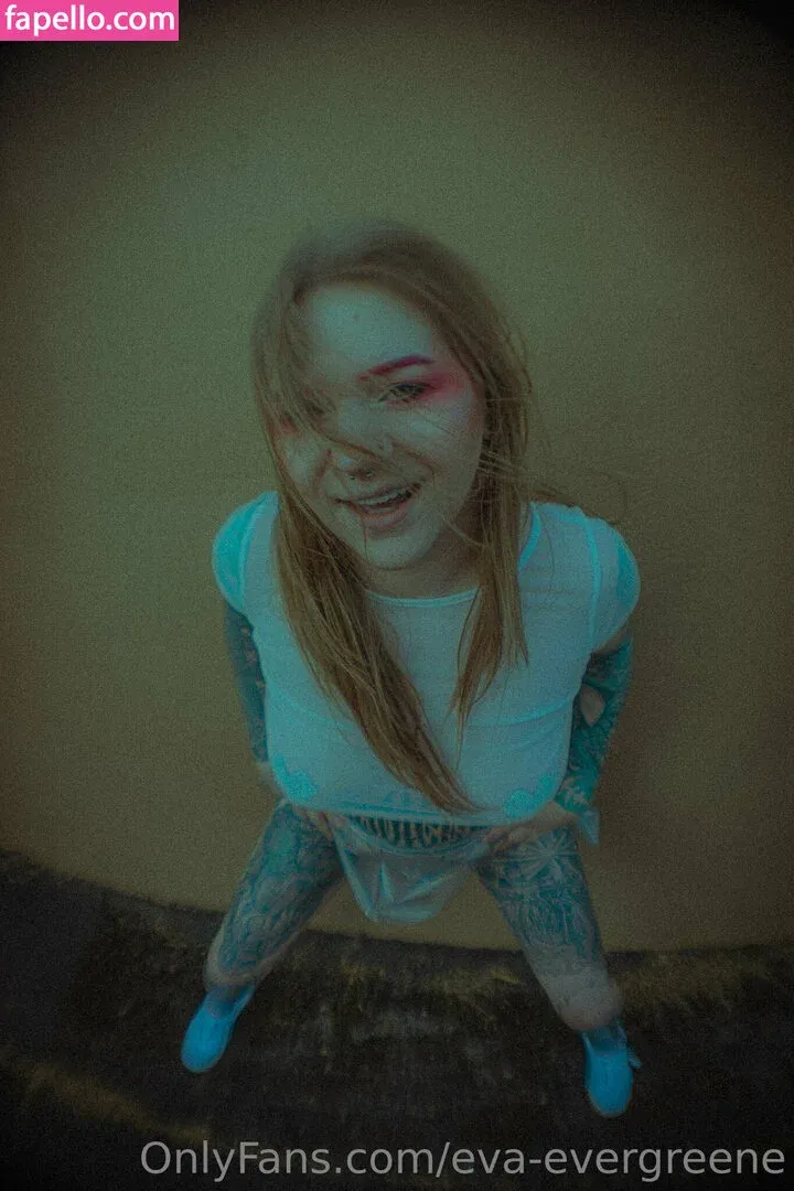 eva-evergreene Onlyfans Photo Gallery 
