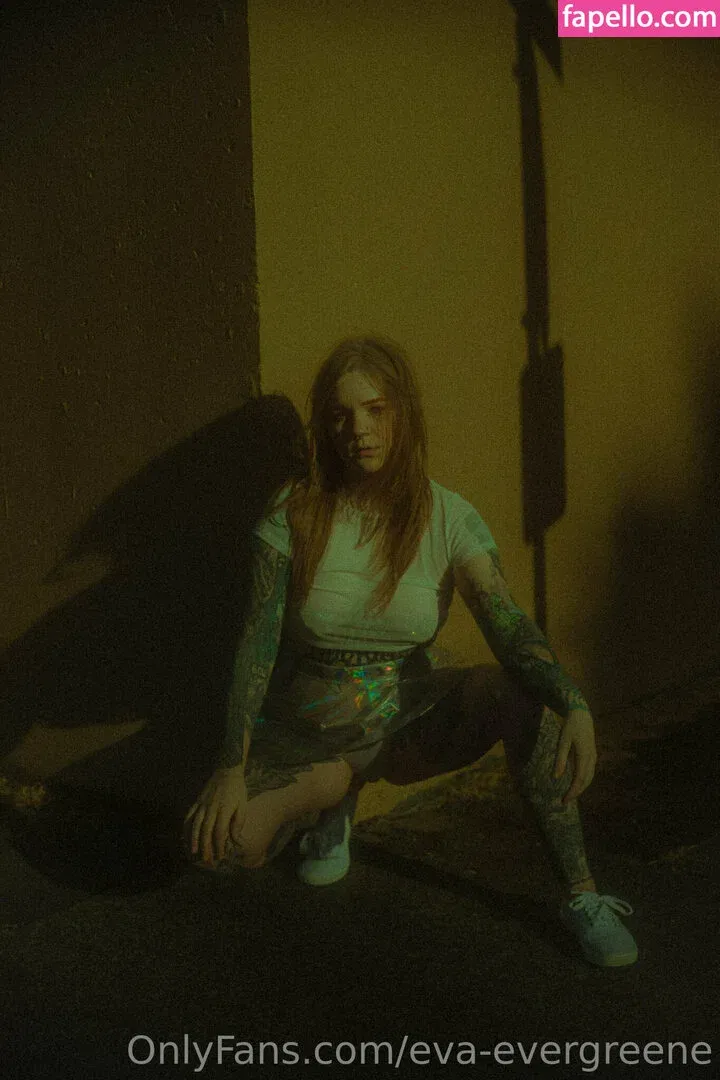 eva-evergreene Onlyfans Photo Gallery 