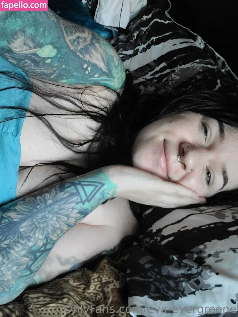 eva-evergreene Onlyfans Photo Gallery 