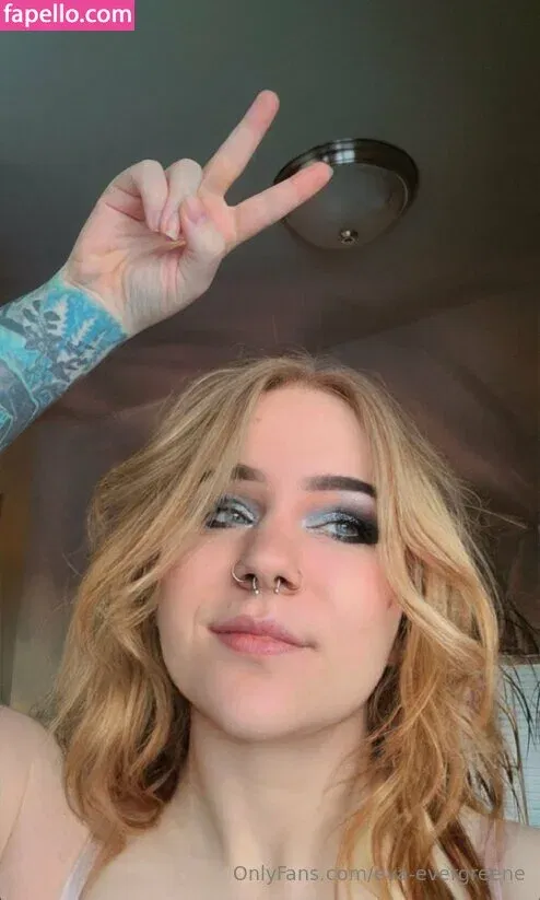 eva-evergreene Onlyfans Photo Gallery 