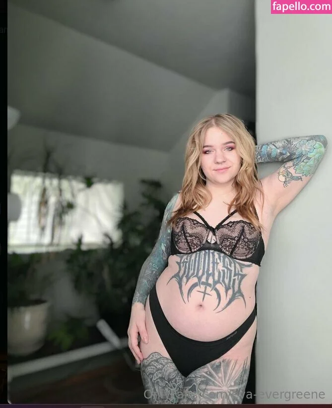 eva-evergreene Onlyfans Photo Gallery 