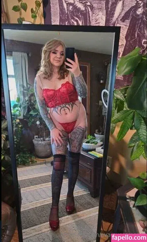 eva-evergreene Onlyfans Photo Gallery 