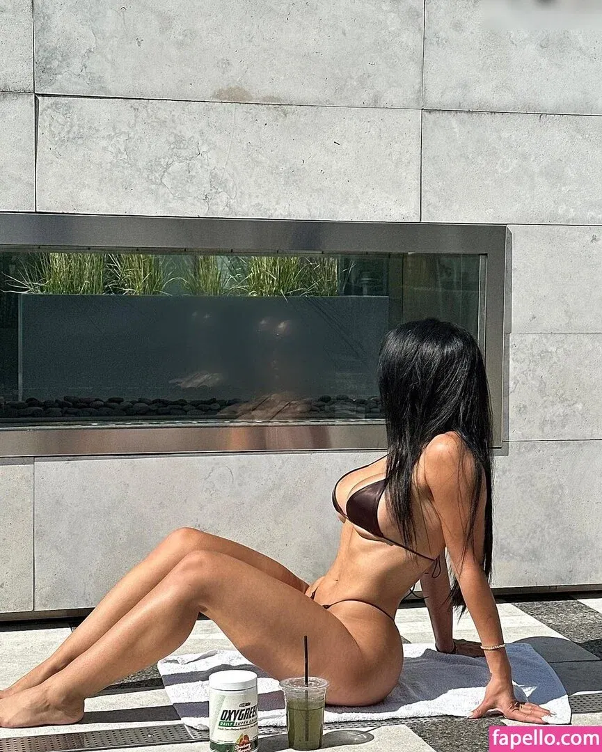 Heli Kenzi Onlyfans Photo Gallery 