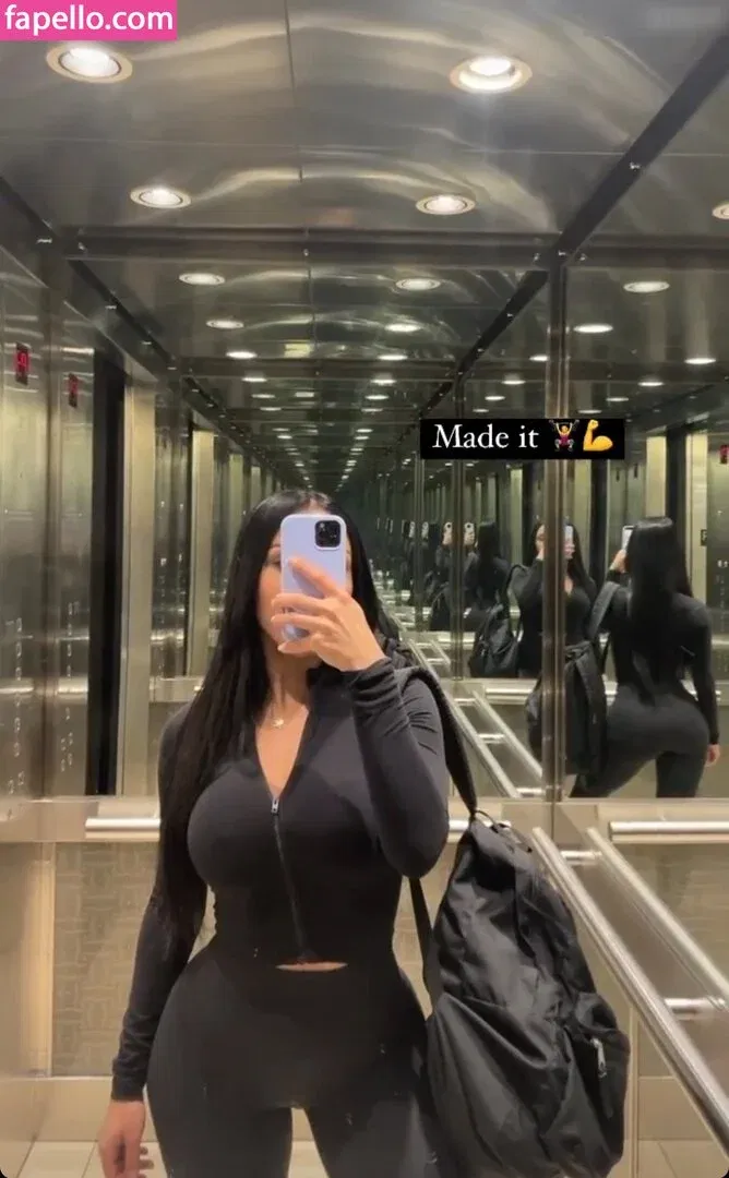 Heli Kenzi Onlyfans Photo Gallery 