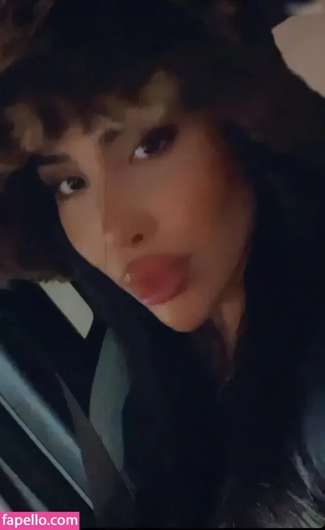 Heli Kenzi Onlyfans Photo Gallery 