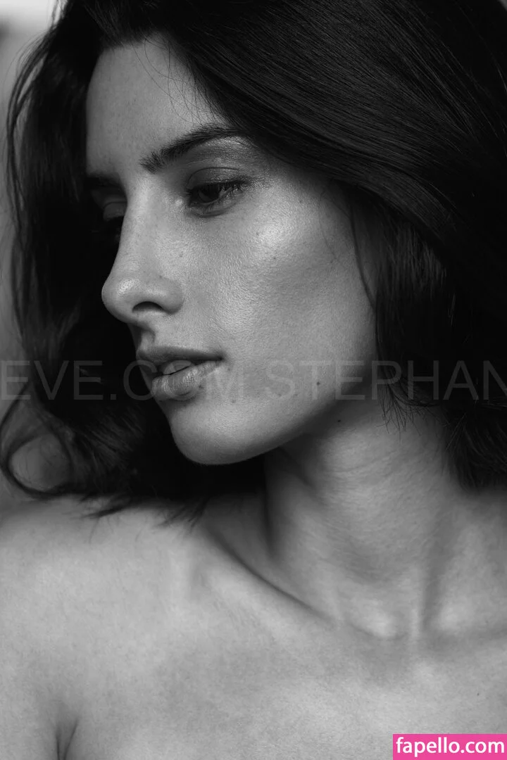 Aurélie Lacombe Onlyfans Photo Gallery 