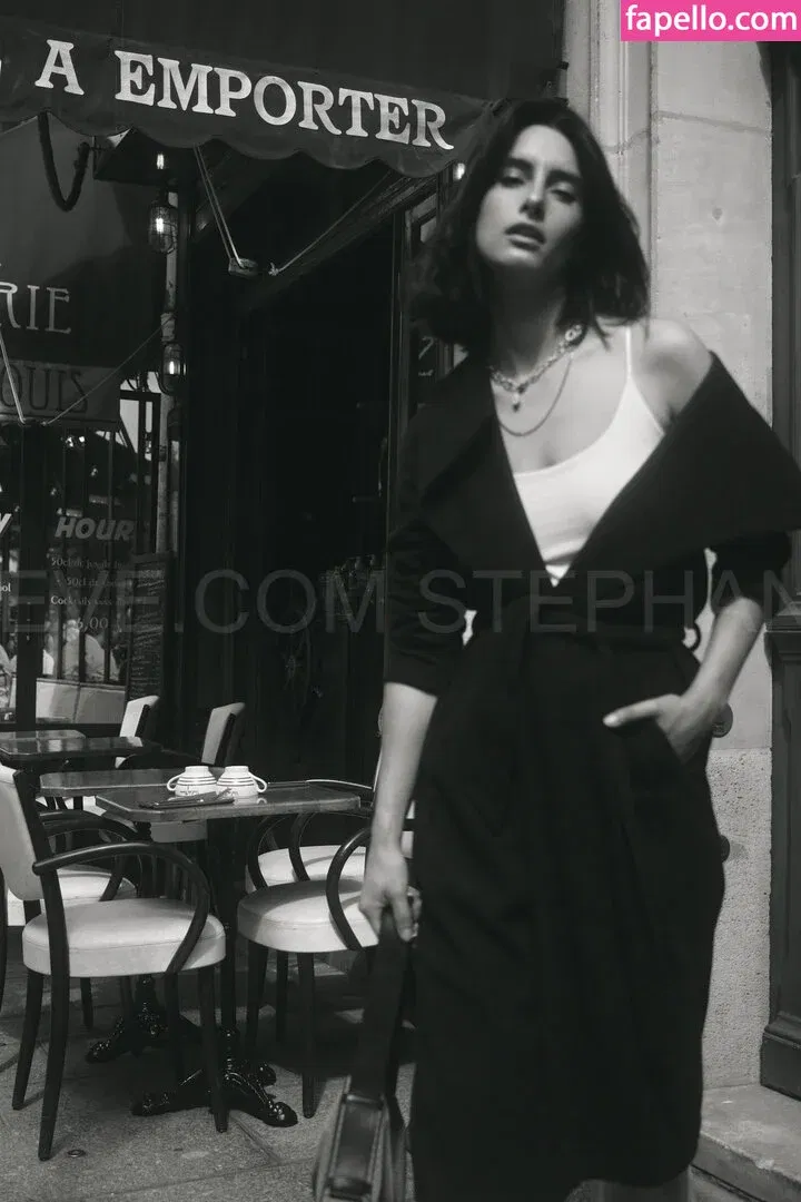 Aurélie Lacombe Onlyfans Photo Gallery 