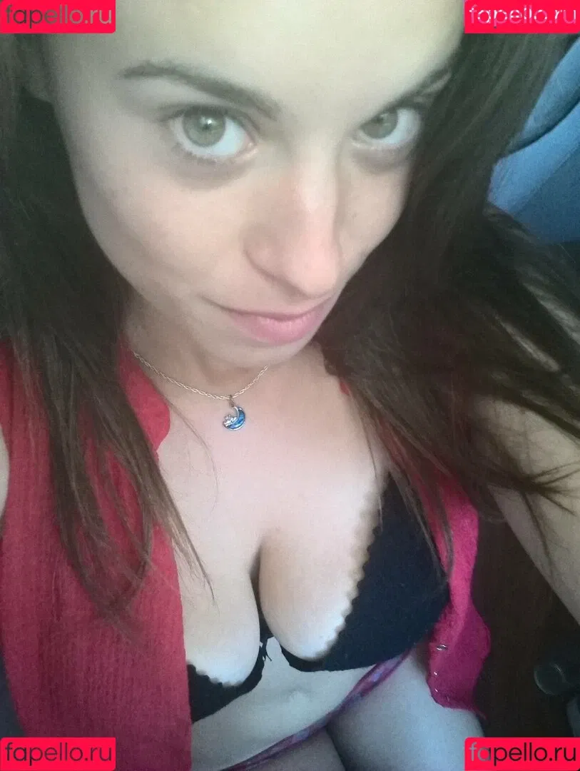 GreenObsession Onlyfans Photo Gallery 