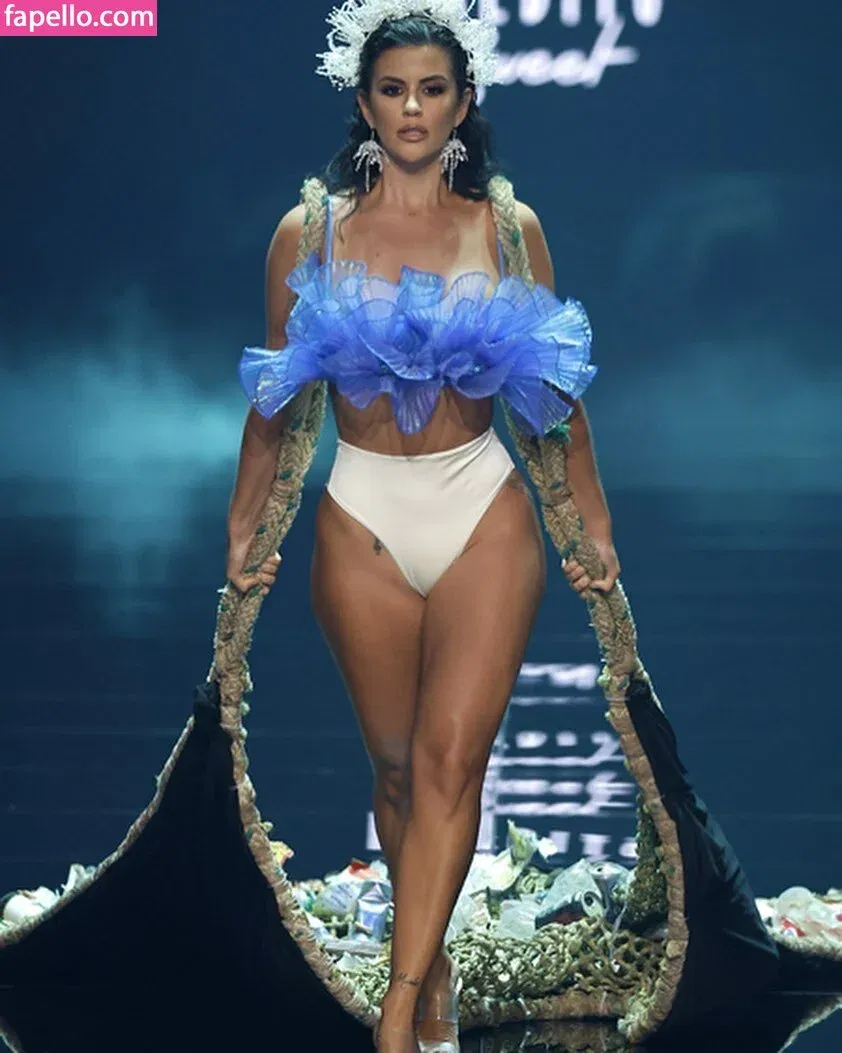 Lola Ortiz Onlyfans Photo Gallery 