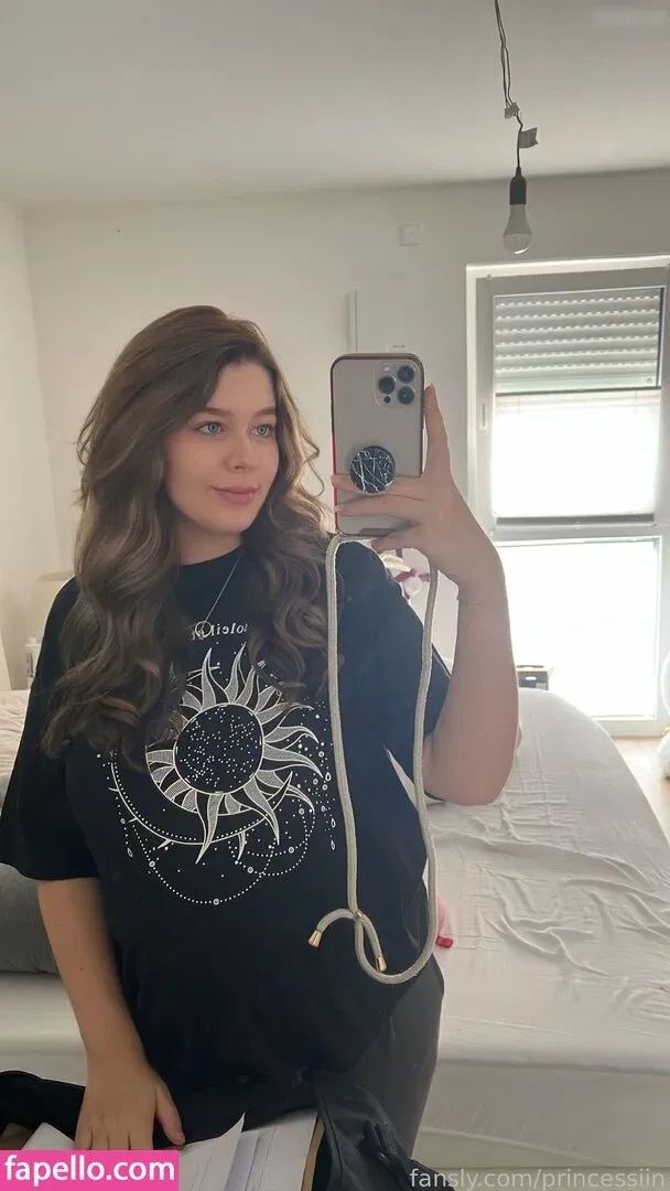 princessiin Onlyfans Photo Gallery 