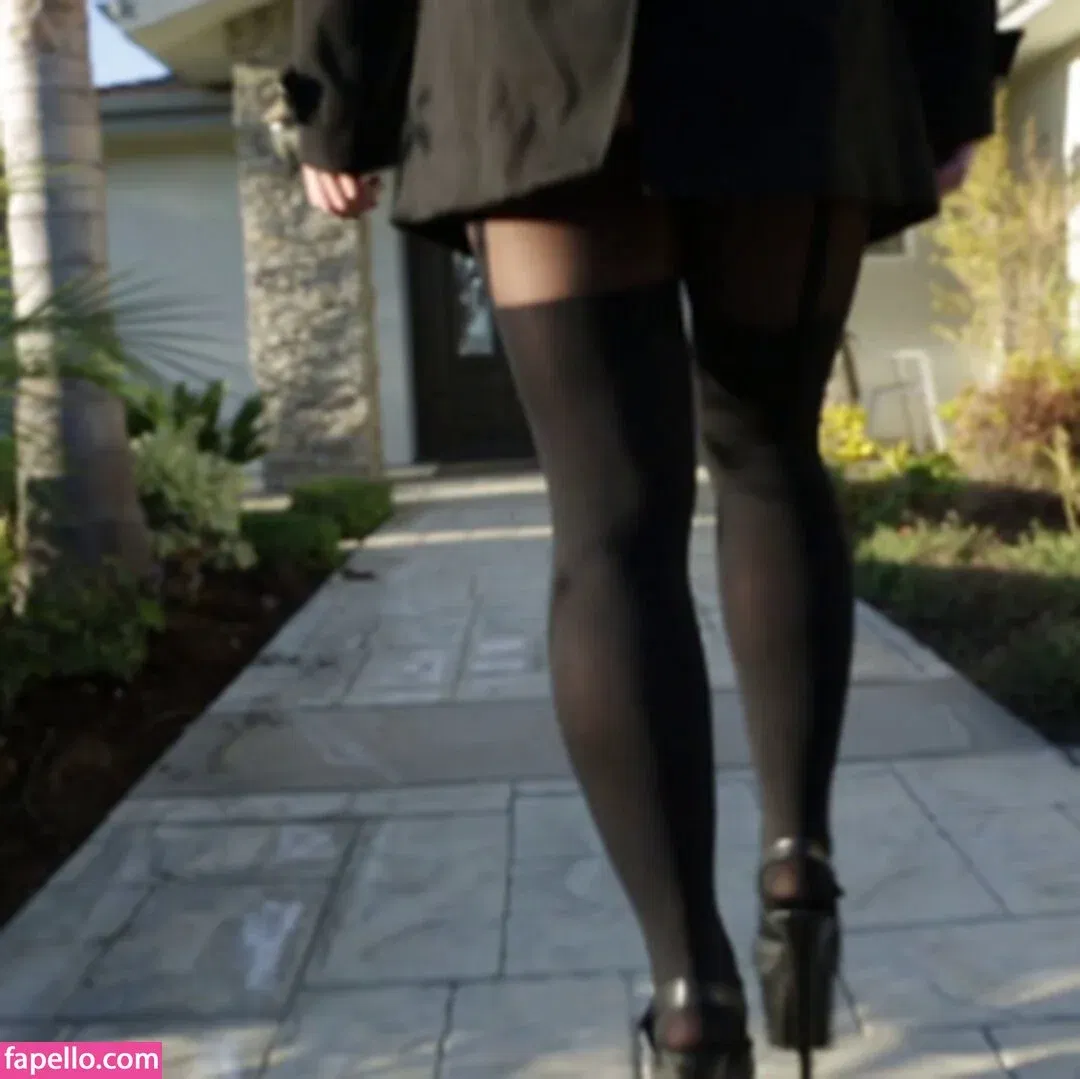 princessiin Onlyfans Photo Gallery 