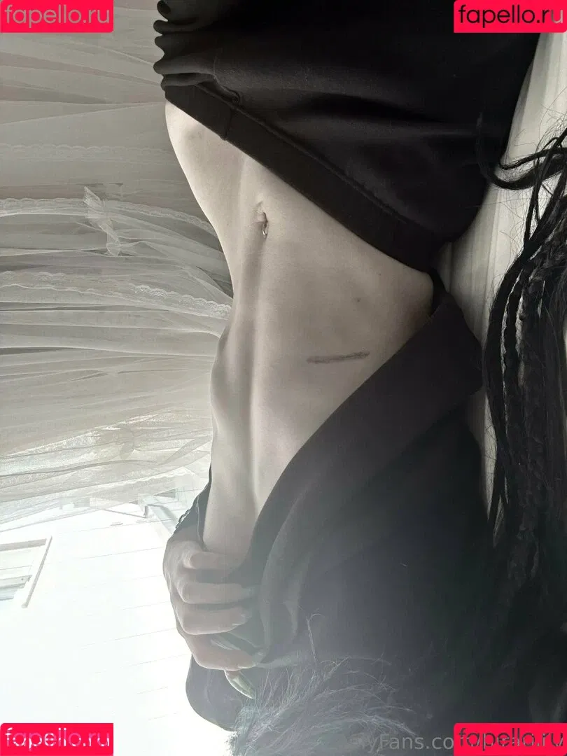 hirarilily Onlyfans Photo Gallery 