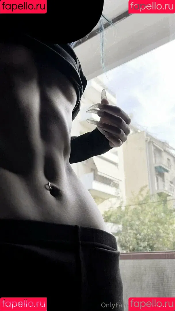 hirarilily Onlyfans Photo Gallery 