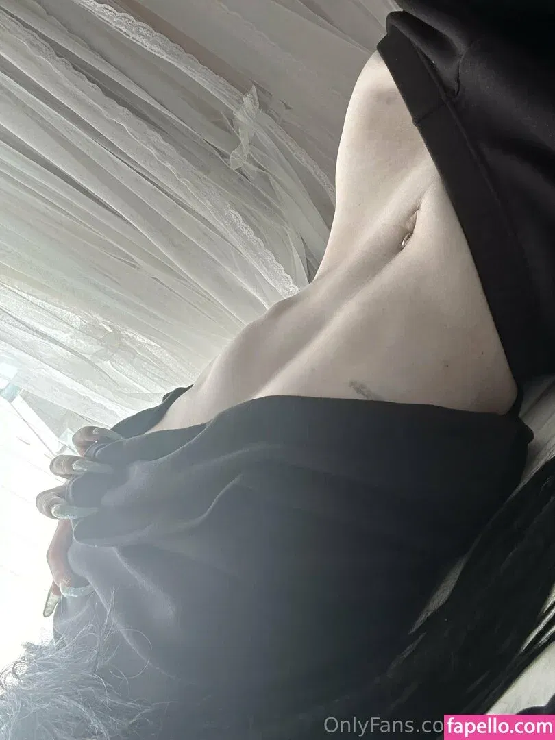 hirarilily Onlyfans Photo Gallery 