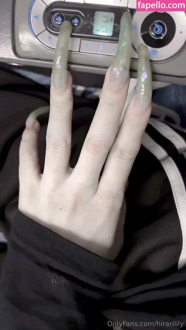 hirarilily Onlyfans Photo Gallery 