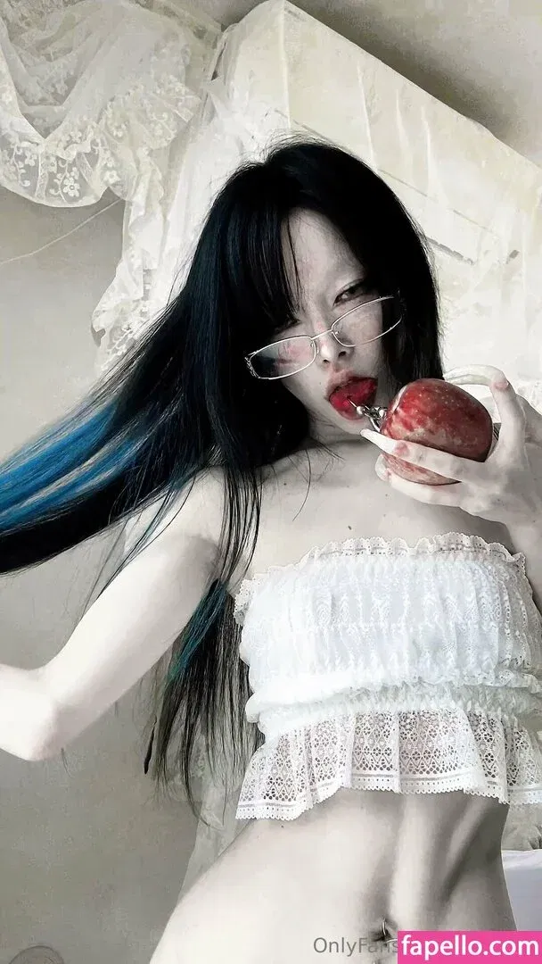 hirarilily Onlyfans Photo Gallery 