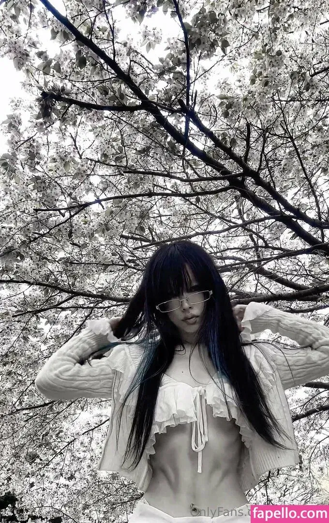 hirarilily Onlyfans Photo Gallery 