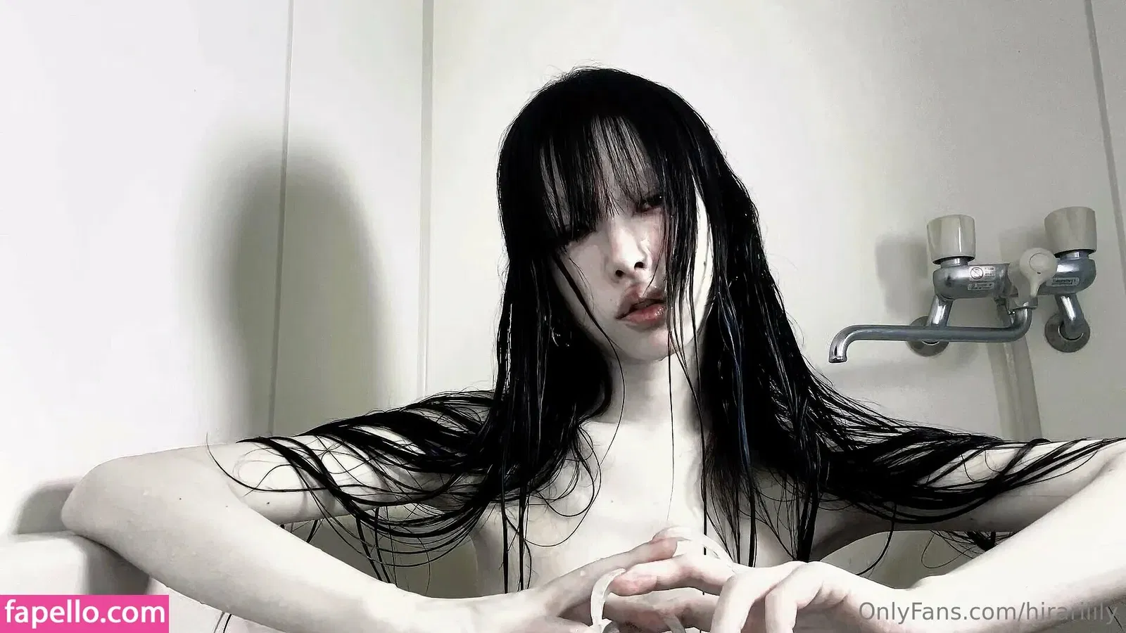 hirarilily Onlyfans Photo Gallery 