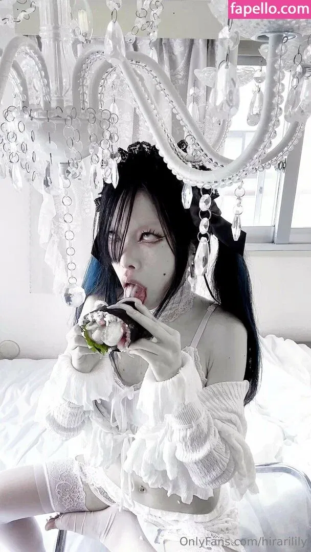 hirarilily Onlyfans Photo Gallery 