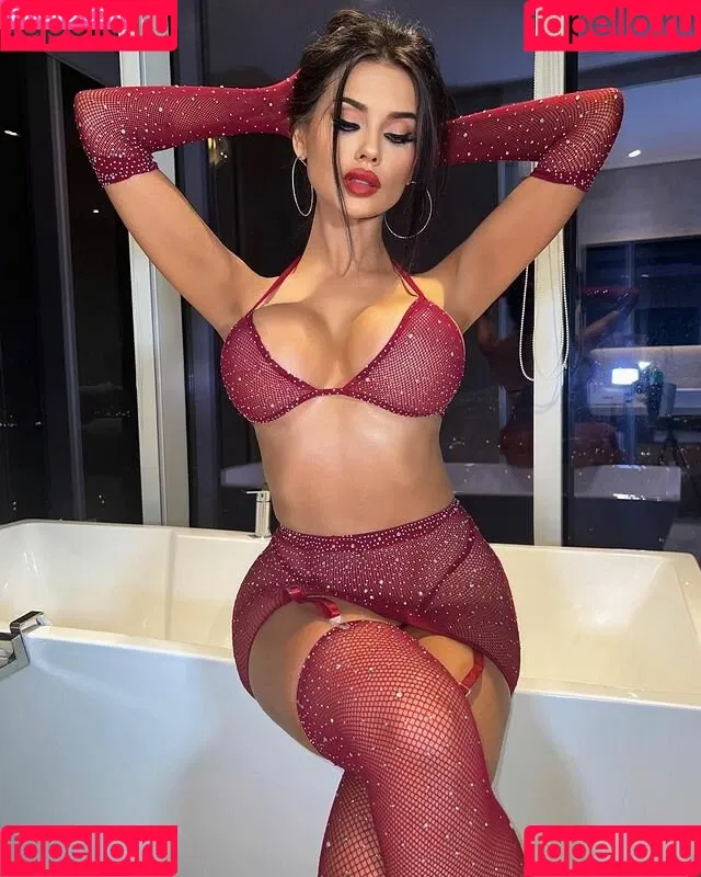 Katarzyna Bucko Onlyfans Photo Gallery 