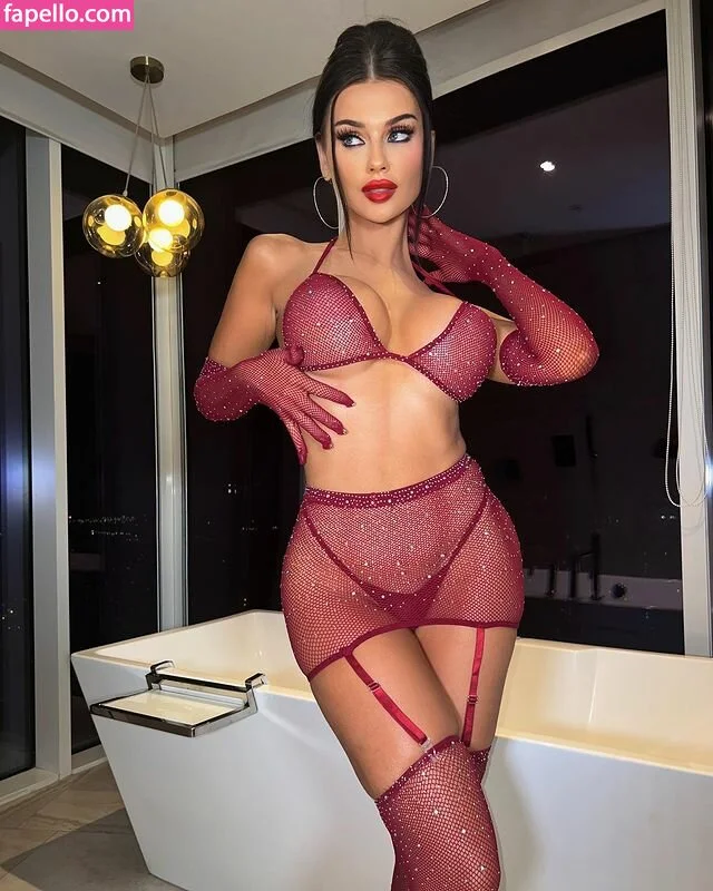 Katarzyna Bucko Onlyfans Photo Gallery 